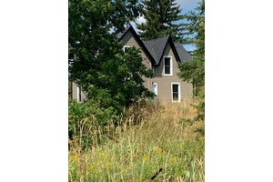 Wow. Seldom property type on the market Area 4, 970, 844.