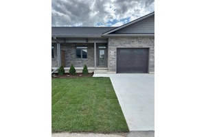 Welcome to easy, carefree living in this beautifully designed 3 bedroom, 3 bathroom bungalow condo, with finished walk out basement, nestled in the quiet and welcoming town of Ripley.
