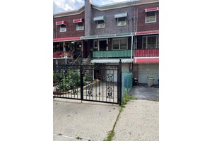 Welcome to 4153 Bruner Ave !
