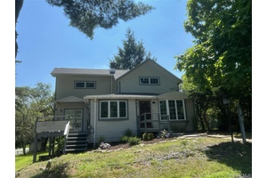 Two houses on 2. 18 aces.