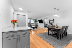 Welcome home to 150 38 Union Turnpike, Apt 7R a beautifully updated, move in ready home located in the highly desirable Village Mall Condominium, a full service doorman amp ; ...