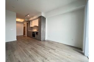 Beautiful 1 Bedroom Den with Amazing Natural Light Throughout From Floor To Ceiling Windows.