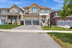 Welcome to 2115 Rudell Rd, a beautifully maintained 2 storey detached home by Lindvest, situated in one of Newcastles most sought after neighborhoods.