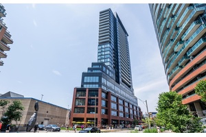 LOCATION ! WATER VIEW ! Live the city life in this trendy Liberty Village condo that blends sophistication, comfort, and convenience.
