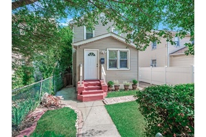Exceptional opportunity in Saint Albans !