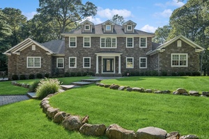 Set On 3. 5 Private Acres In The Prestigious Village Of Head Of The Harbor, 33 Bacon Road Is A Masterpiece Of Design, Craftmanship And Luxury.