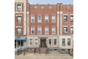 Astoria Investment with Desirable Cap Rate amp ; Strong Upside Exceptional opportunity to acquire a well maintained brick 6 family building in one of Queens most sought after neighborhoods.