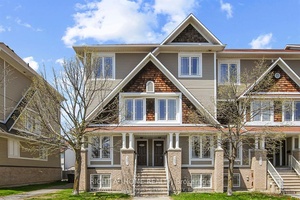 Freshly painted and move in ready, this spacious upper unit in Barrhaven offers 2 generous bedrooms, each with its own private ensuite bath.