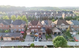 Upgraded Cachet Lords Manor Home on Mississauga Oakville border with 2 car drive amp ; garage.