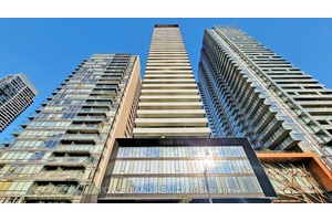 Location ! Great Maintained In This Amazing 2 Br and 2 baths Condo In The Heart Of Downtown Toronto For Lease.