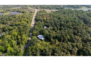 Live the cottage country dream with this 3 bedroom raised bungalow home in the desired Township of Seguin, approximate 2 hours from the GTA.