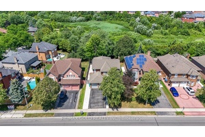 Spectacular DETACHED House RAVINE One Of Its Kind, Sits on 50 Wide 135 Deep Lot amp ; No House In Front As Well.