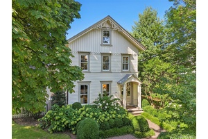 Fall in love with this impeccably renovated 1882 East Williston Estate featuring 4 bedrooms, 4.
