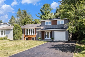 Stunning 5 bedroom, 4 bathroom home in a quiet family oriented community in The Hamlet.