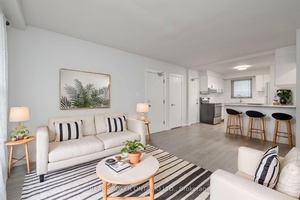 Welcome to 71 Murrie Street, where modern living meets lakeside charm.