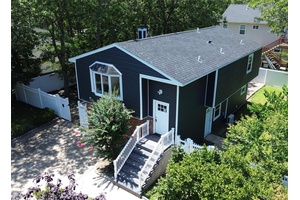 Stunning Renovated Open floor plan Hi Ranch 5 Bedrooms, 2.