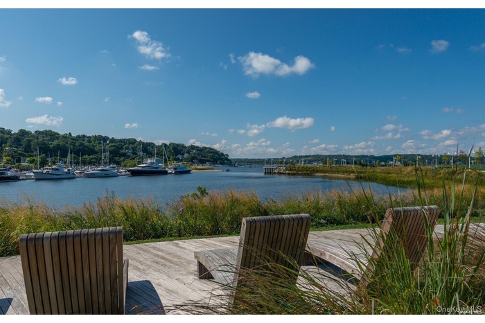 Sunny Seating Along The Beacon Waterfront