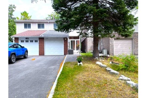Semi Detached Home In The Highly Charming Thornhill Neighborhood Offers A Perfect Blend Of Comfort Living And Convenience Situated In Proximity To Bayview, Highway 7, Hwy 404 407 A Commuter's ...