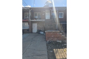 Renovation loan or Cash offers only.