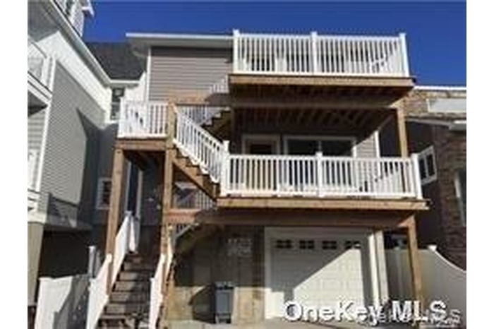 Top Floor Rental