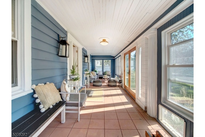Porch/Sunroom