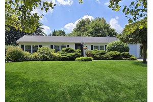 This Beautifully Expanded 7Rm, 2 Bath Ranch Sits On Over A Half Acre In The Sought After Imperial Gardens Community !