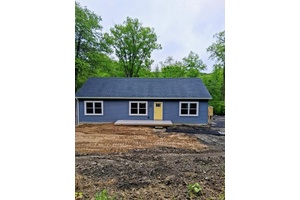 New modular single family home, ready to move in.