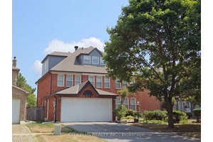 Spectacular 5 bedroom home on a large 50 lot in the heart of the prestigious Unionville community.