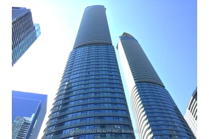 Iconic Luxury Stunning Ice 2 Condo In The Heart Of The City Exceptional High Floor With Absolutely Breathtaking Lake City View Functional Practical Open Concept Layout Floor to Ceiling Windows ...