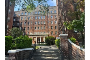 Well maintained, sunny brick two bedroom and two full bathroom spacious coop for sale on the third floor with a wheelchair ramp.