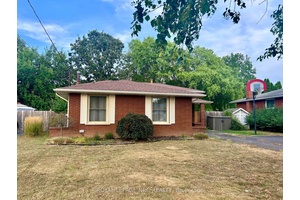 Spacious and well maintained 4 level back split located on a quiet, mature street in central St.