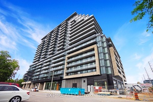Stunning 1 Bed Den, 1 Bath Suite at Arte Condos by Emblem in the Heart of Mississauga !