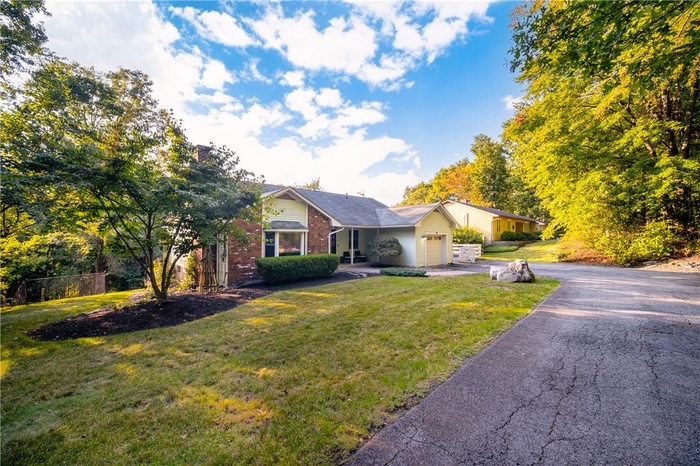 67 Fox Hill Road Meticulously landscaped