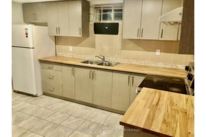 NEW renovated basement with Walking Distance To Gotransit, Shopping And Bus Stops, Easy Access To Major Highways, Minutes Drive ToSquare One ShoppingCentre, And UTM, The Unit Comes With 2 Full ...