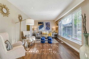 4 BEDRROMS, 1 FULL, 1 HALF WASHROOM, BRAMPTON DOWNTOWN AREA, VERY QUITE AND FAMILY ORIENTED NEIGHBOURHOOD, CLOSED TO ALL AMENITIES
