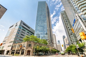 Stunning Highrise Burano Condo located In Heart Of Downtown Bay amp ; College, Spacious One Bedroom Plus Den With Unobstructed Downtown View.