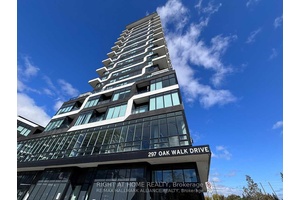 Amazing ! 2 bedroom, 2 bathroom corner suite in North Oakville's Uptown Core.