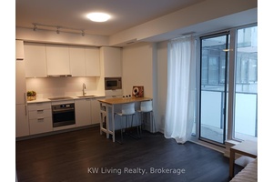 Located in the heart of North York, this desirable M2M condo unit has everything that a family wish for.