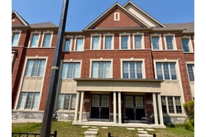 Luxury townhome in Bram West with double door entry, 9ft ceilings on 2nd floor, open concept kitchen with quartz countertops, stainless steel appliances amp ; walkout to deck.