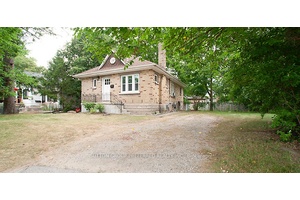 Welcome to 415 Springbank Drive.