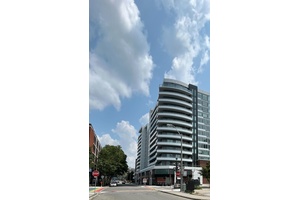 Luxury one bedroom condo apartment in downtown Hamilton.