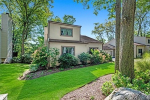 Priced to MOVE..... This rare 4 bedroom, 4 bathroom townhome in the sought after Timber Ridge community of Woodbury, NY offering many updates, and a versatile location !