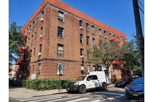 Prime 20 Unit Investment Property in the Heart of Elmhurst This exceptional brick building offers investors a rare combination of high yield cap rate and stability with 18 two bedroom ...