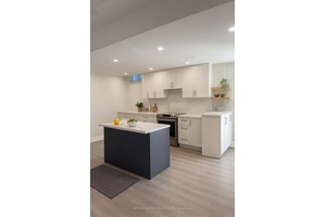 Welcome to this newly renovated two bedroom basement apartment with a private separate entrance, ideally located in the highly sought after Bayview amp ; Elgin Mills community.