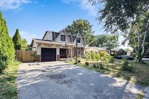 Stunning Detached Home on Premium 50x120 Lot A True Gem !