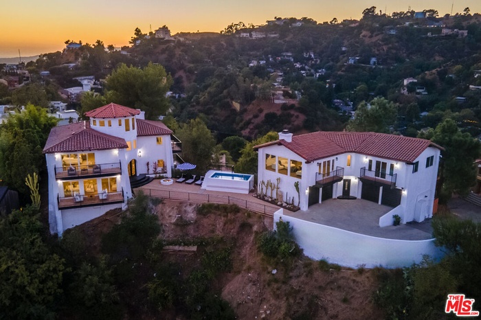 Main House & Guest House