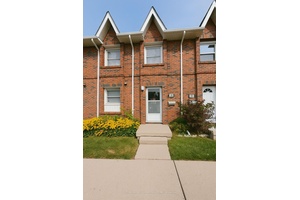 Welcome to 1060 Southdale Road East, London !