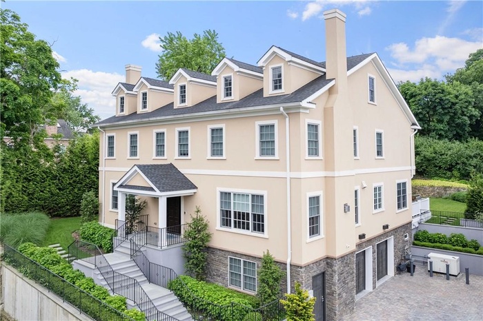Enjoy unparalleled high end new construction nestled in a quiet cul de sac close to transportation, shopping and schools.