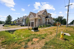 Waterview ! Nestled on the sandy shorelines of Wasaga Beach, presenting this 2 yr old detached bungaloft offering 3beds, 3 bath approx 2200sqft of living space on premium 50ft corner ...