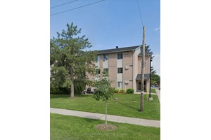 For lease ! Main floor one bedroom condo in East London.